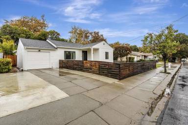 Main picture of 341 Orchard Ave
