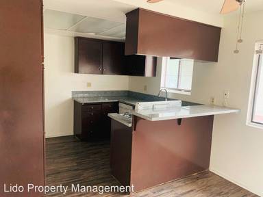 Main picture of 101 N Merrimac Dr