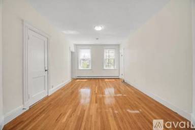 Main picture of 82 Brainerd Rd
