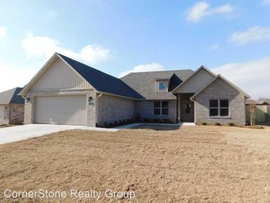 Main picture of 1004 Mourning Dove Way