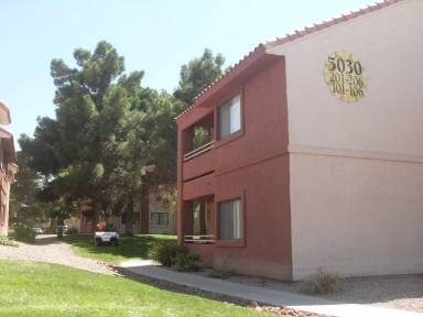 Main picture of 5030 S Rainbow Blvd