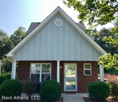 Main picture of 318 Bridgewater Cir