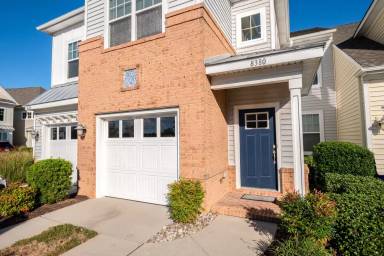 Main picture of 8349 Highland St