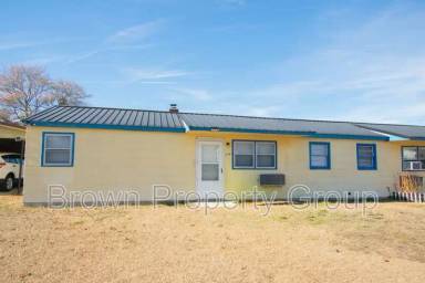 Main picture of 712 Eva Cir