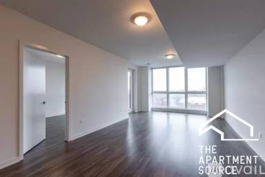 Main picture of 1325 N Wells Apartments