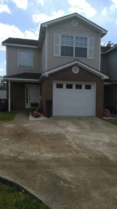 Main picture of Dunwoody Subdivision