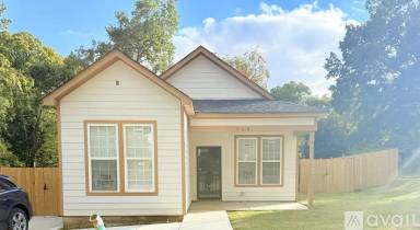 Main picture of 719 Marsh Ave
