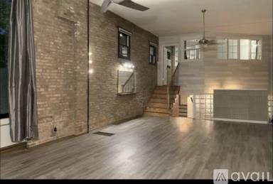 Main picture of 1030 N Orleans St