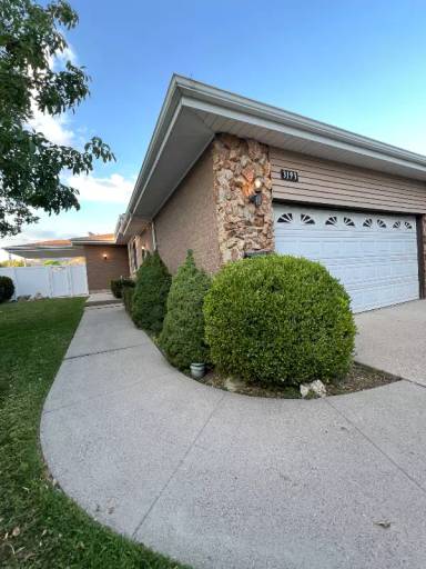 Main picture of 3193 S Young Haven Cir