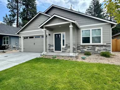 Main picture of 20421 SE Senden Ln
