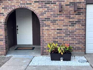 Main picture of 2813 Woodlark Dr