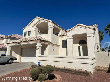 Main picture of 2616 Camphor Tree St