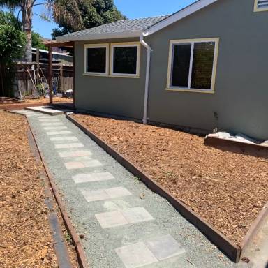 Main picture of 2662 Merritt Ave