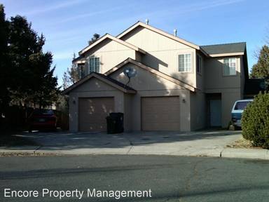 Main picture of 1128 NE Hidden Valley Dr