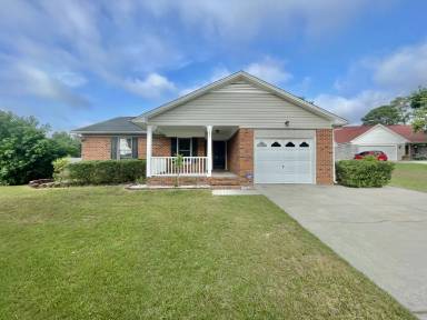 Main picture of 103 Peregrine Pl