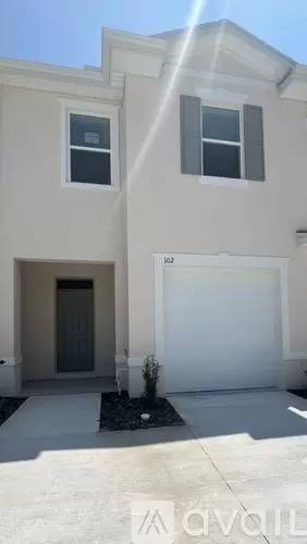 Main picture of 102 Reena Dr