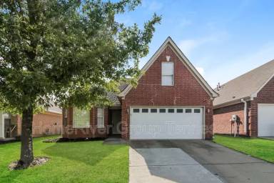 Main picture of 9037 William Paul Dr