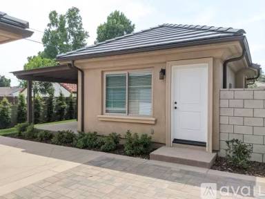 Main picture of 9840 Howland Dr