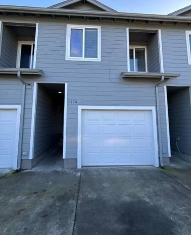 Main picture of 1172 Candlewood Dr NE