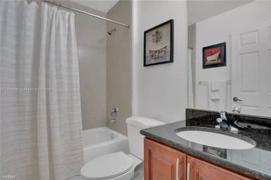 Main picture of 14383 SW 9th Ct