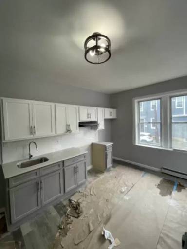 Main picture of 563 Avenue A