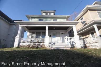 Main picture of 1121 14th St