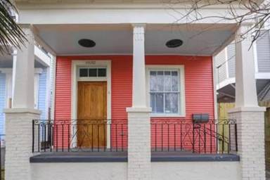 Main picture of 1832 Baronne St