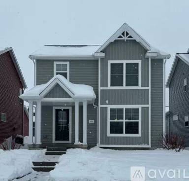 Main picture of 829 Feather Sound Dr