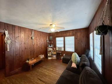 Main picture of 1605 NW 5th Ave