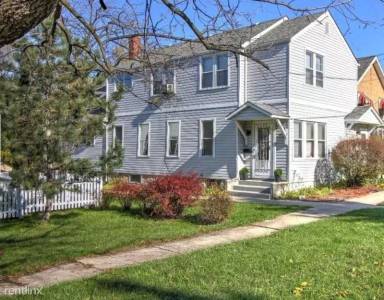 Main picture of 317 Freehauf St