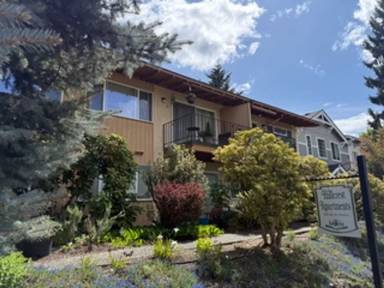Main picture of Hillcrest Apartments