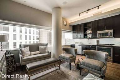 Main picture of One Dallas Center
