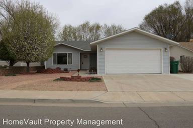 Main picture of 304 Valle Vista Dr
