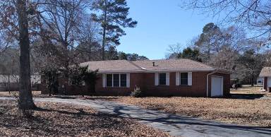 Main picture of 5008 Bobo Rd