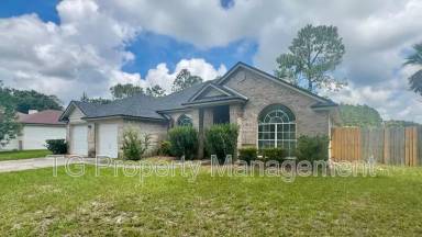 Main picture of 8943 Country Bend Cir N