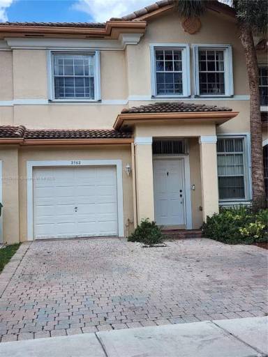 Main picture of 2762 SW 85th Ave