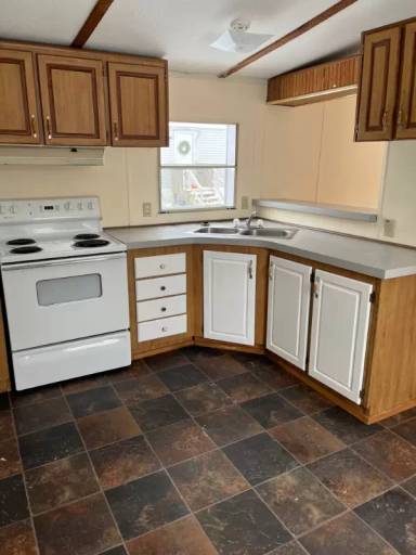 Main picture of 12 Harriman Cove Rd
