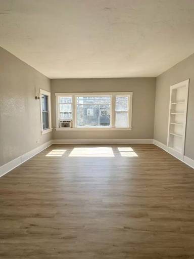 Main picture of 620 Walnut Ave