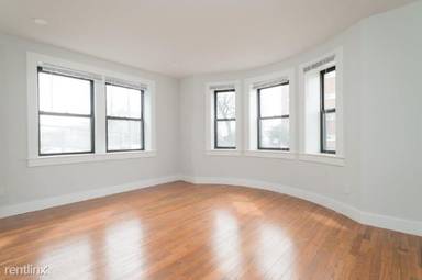 Main picture of 123 Highland Ave