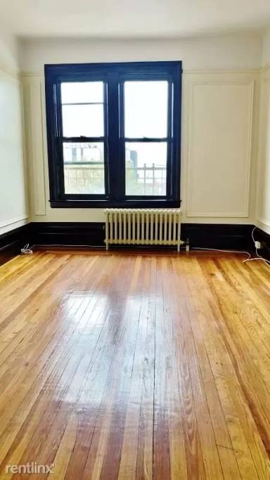 Main picture of 3733 28th St