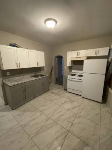 Main picture of 185 N 11th St