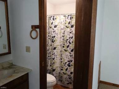 Main picture of 9131 E 45th St N