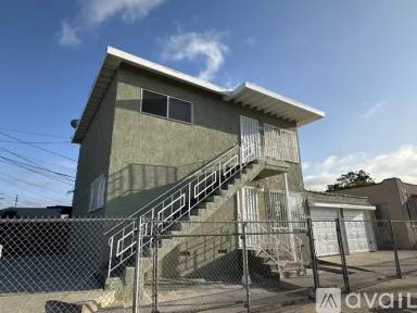 Main picture of 710 W 91st St