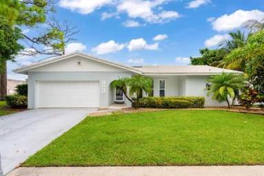 Main picture of 1571 SW 13th Dr