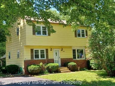 Main picture of 950 Mearns Rd