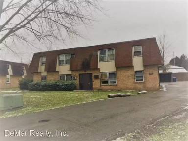 Main picture of 2075 Wolosyn Cir