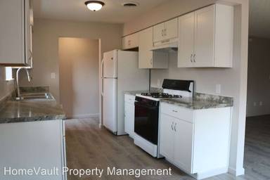 Main picture of 1618 E 21st St