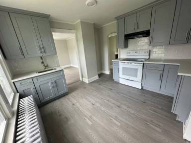 Main picture of 22 Holly St