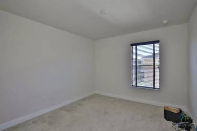 Main picture of 9013 Aspen Hollow Pl