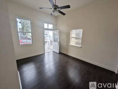 Main picture of 2916 Baudin St
